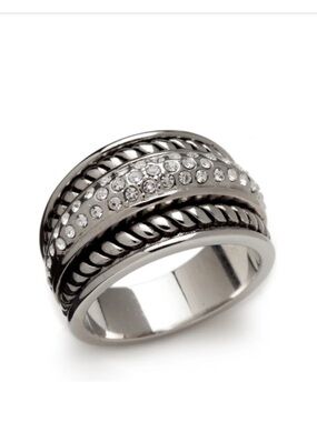 Sparkle Allure Antiqued Twist Womens 6 Crystal Pure Silver Over Brass Band